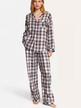 Victoria's Secret Flannel Size XL 2pc PJ Set (NWT)
